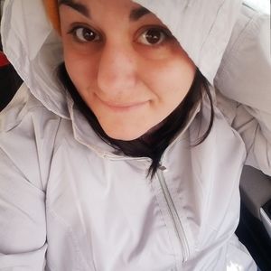 Meet your Posher, Nikki